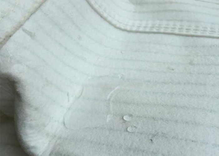 拒水防油除尘布袋适用于含湿量较大的场合